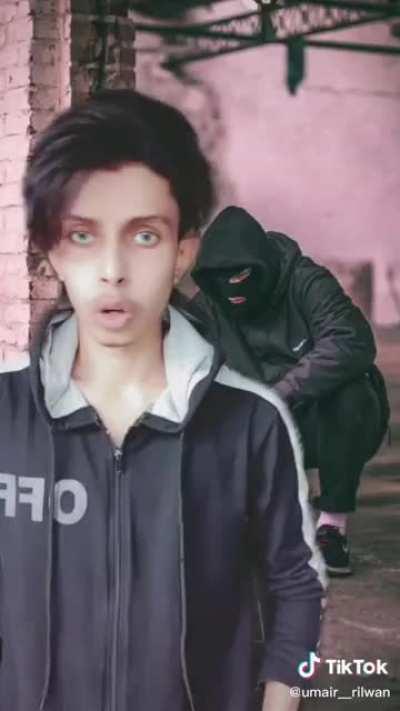 its cringe imo purely because of his face and like...no shit dude.