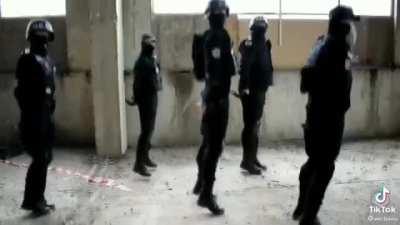 Pa upvote para makita ni kuya kris (CTTO)