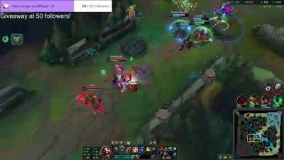 POV: Rengar ults an adc