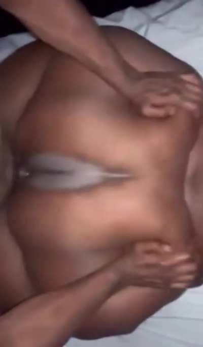 Imagine dumping hella loads in them ashy ass cheeks 😩