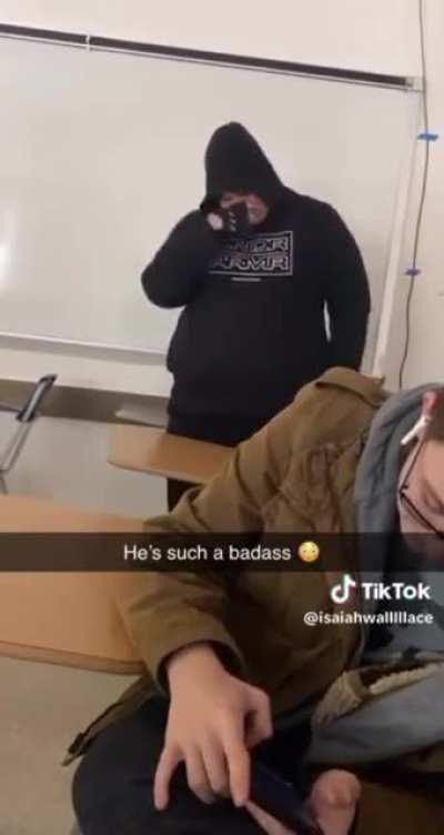 Average Bury the light fan: