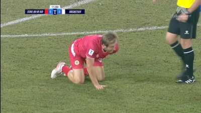 Cong An Ha Noi vs. Macarthur - Stefan Mauk (Great Defending)