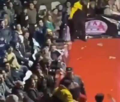 Alberto Del Rio tries to attack mouthy crowd member. Gets smashed with a chair instead!