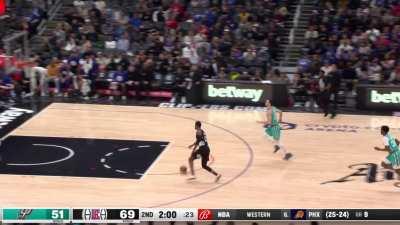 [Highlight] Paul George with a fast break windmill