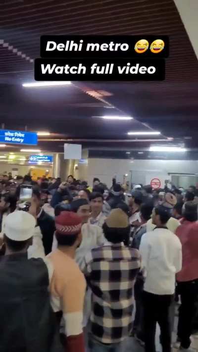 Video of commuters jumping exit gates at Jama Masjid Station from 13Feb25 goes viral; Delhi Metro responds