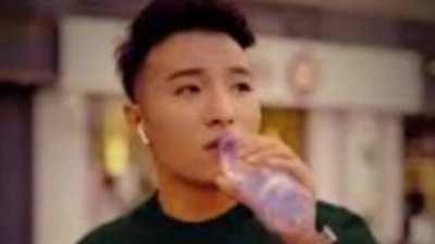 Video reupado agr SEM nude