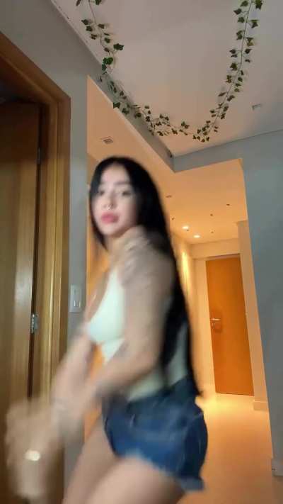 Rebeca (@becaa_barreto)