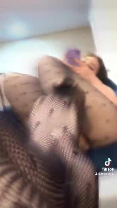 Just hope u are into young moms^^ @Felranna22