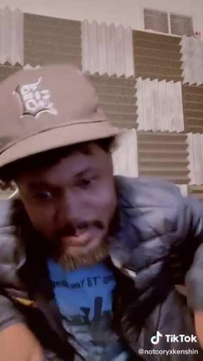 Bout to make me act up😏