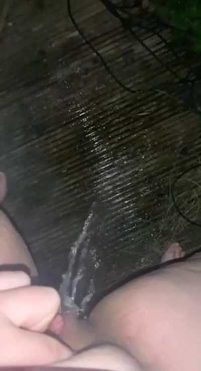 My hot steamy piss making a puddle of mess🥺💦