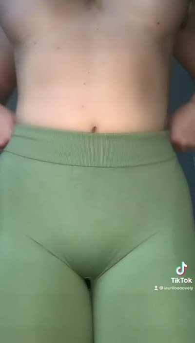 Would you love it if I send you nudes everyday