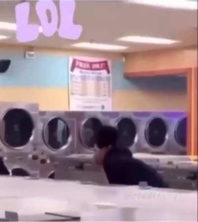 WomAn tRiEs tO GrAb HeAvY itEm AnD gEtS cRuShEd tO dEaTh