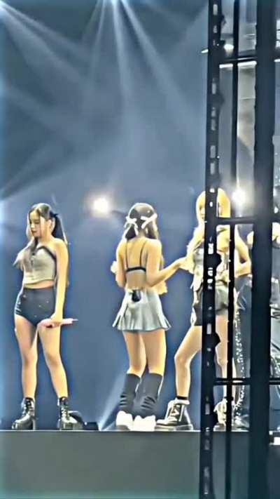 Jennie knows what we want 🔥