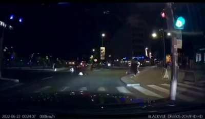 He he go with the scooter when the fire are green hahaha