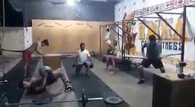 Hentai Harem MC going to the gym like...