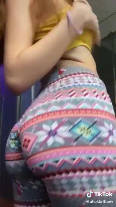 Her IG ( imbriitaanyy )