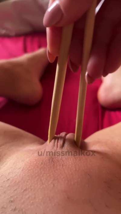 It’s time for a snack :)