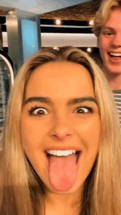 Her tongue is so perfect