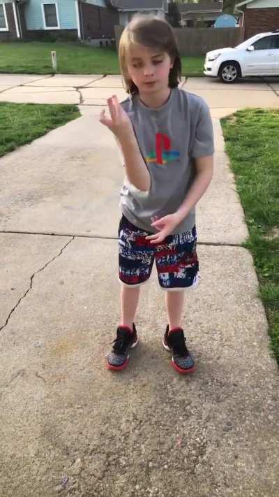 What set is he throwing?