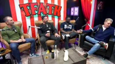 Braindumb threatens violence on Rap and continues to get owned. Rapptorport says Baggflip is cooler. Schlob can't twalk