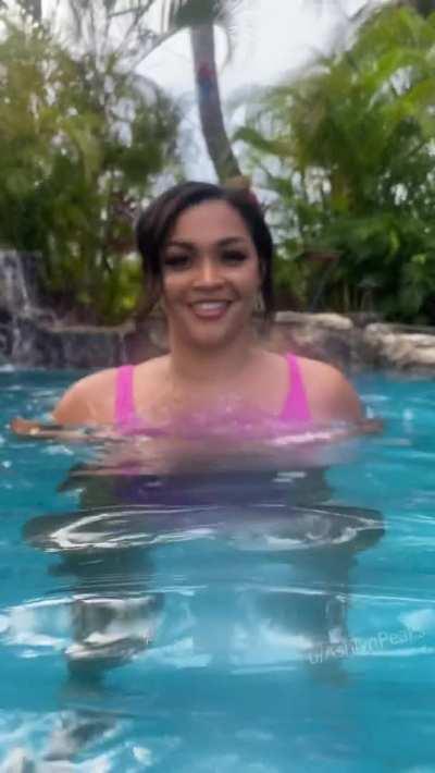 Watch my giant black boobies bounce underwater!