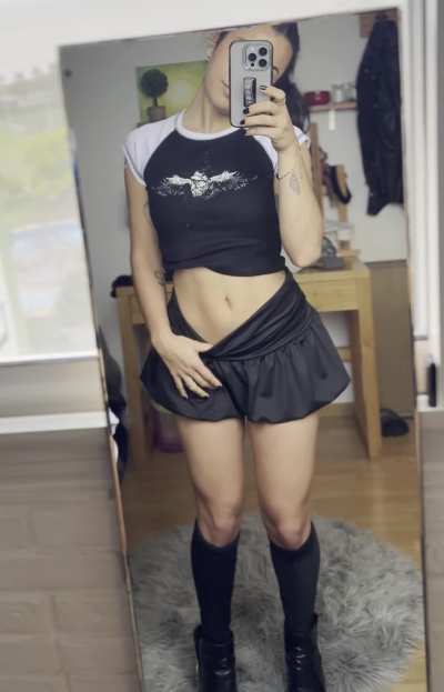 Do you find Arab girls hot? 😏