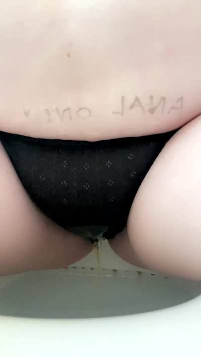 day 7 of learning to be a toilet! 🥳💗