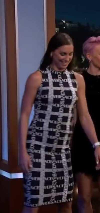 Super sexy in this dress