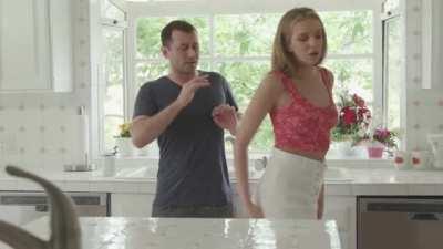 Tiffany Watson - Gushing With Extra Frosting Creampie [FamilyXXX]