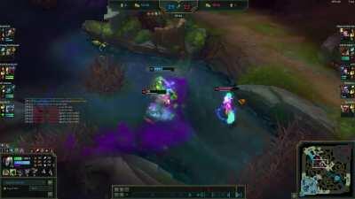 red team is taking baron, so singed decides to check it out.