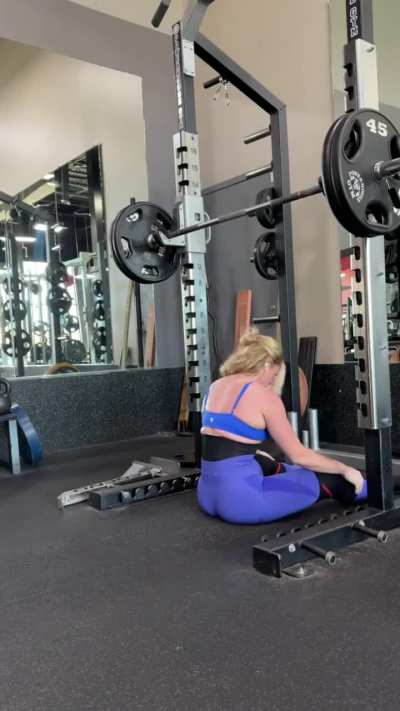 225x8 High Bar Back Squat