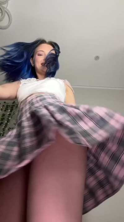 What do you think of girls who don't wear panties?