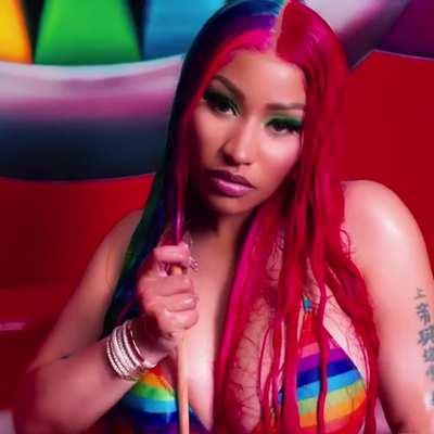 Upvote if you're jerking it to Nicki, and maybe DM me a pic of your cock too...