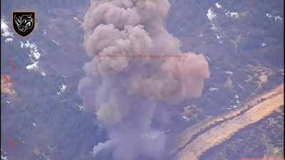 The 4th Tank Brigade turning a russian munition warehouse into dust in Luhansk