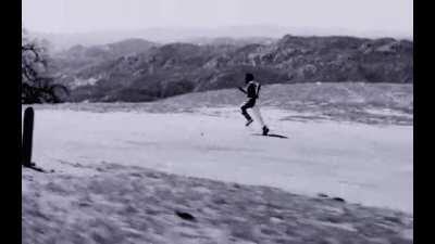 Girl:- 'I'm pregnant' Boy:-