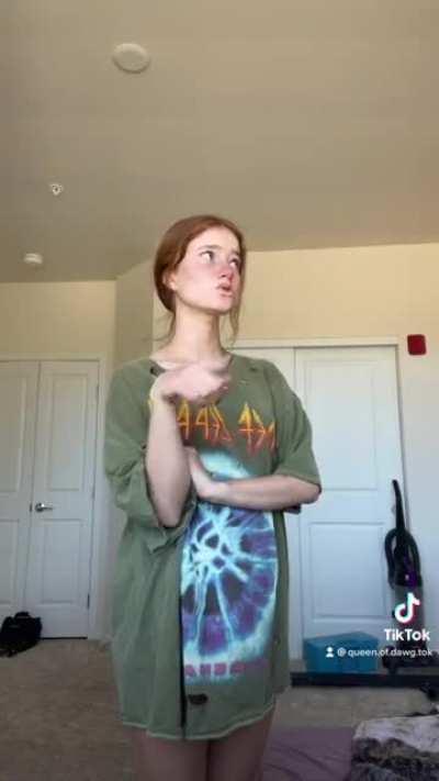 I know you’re just here for the feet 😈