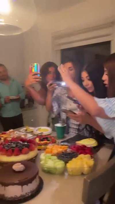 Oh c'mon we're hungry