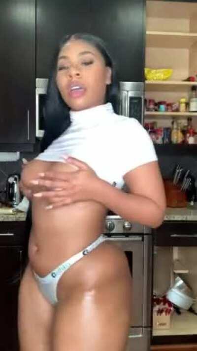 K@tan4h More of her Content 🔗 in the Comments👇