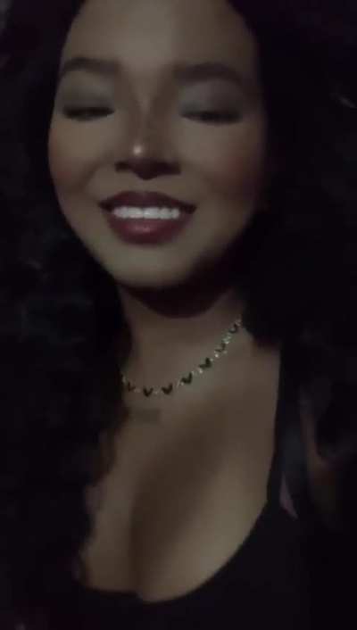 Can I be your cute Latina gf with perfect curves?