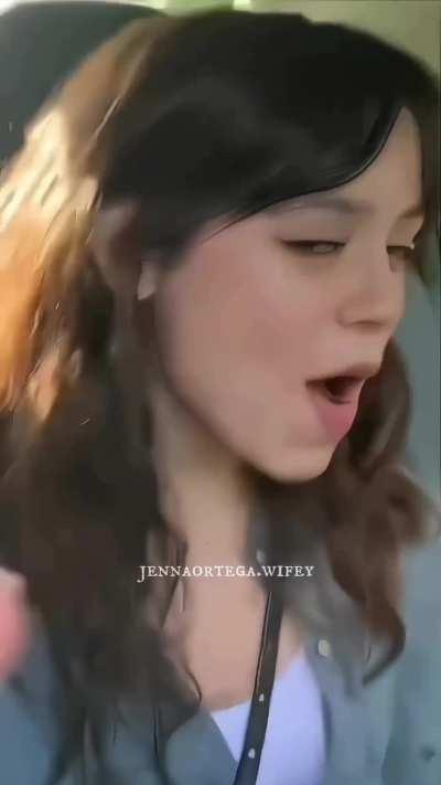 Jenna Ortega So cute