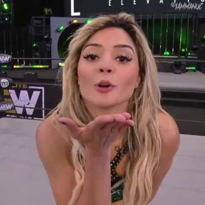 Tay Conti Kiss 😍💋 (AEW Dark Elevation)