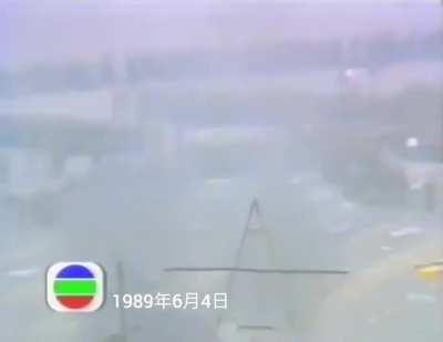 听听六四那天在天安门附近军队开枪的声音