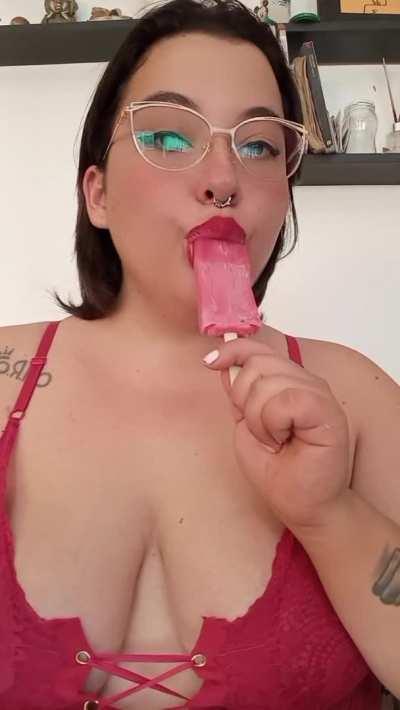 Do you want me to suffocate you with my big melons? 😈🔥