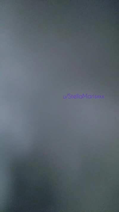 Ooops...I dropped my phone (you can see the embarrassment when I pick it up..)