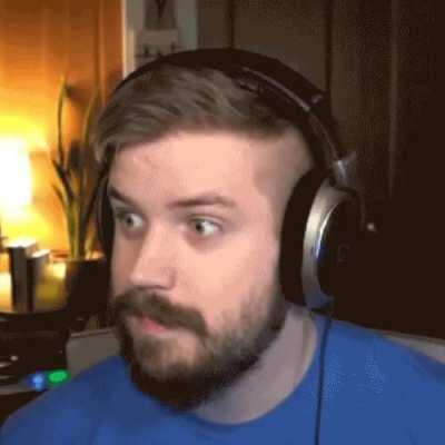 Lukes reactions to Linus on the WAN show are the best