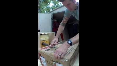 Просто верстачок, просто мастерская. Респект мастеру.