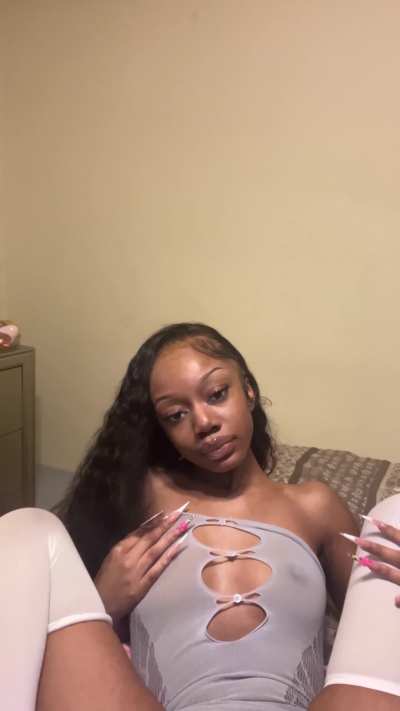 Stick it in me 🙈🥺