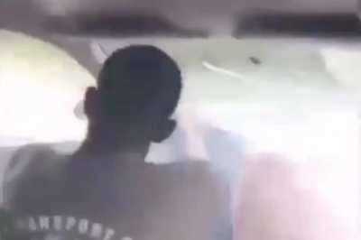 Stupid Anime gurl make me late 😡😡😡😡