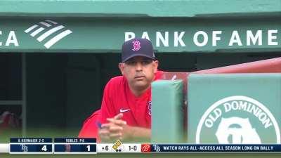 [Highlight] Hansel Robles balks in a run with Kevin Kiermaier at the plate.