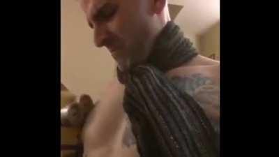 *Gru moaning noises*